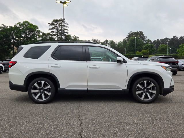 Used 2024 Honda Pilot Elite image 6
