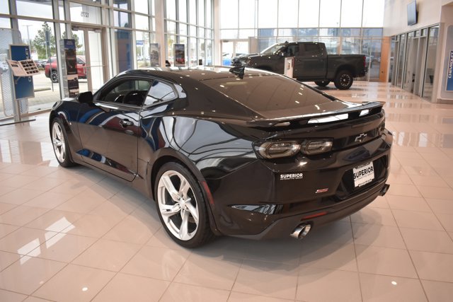Used 2021 Chevrolet Camaro SS image 8