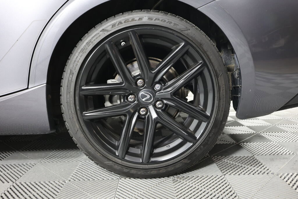 Used 2015 Lexus IS 250 w/ F-Sport Package image 8