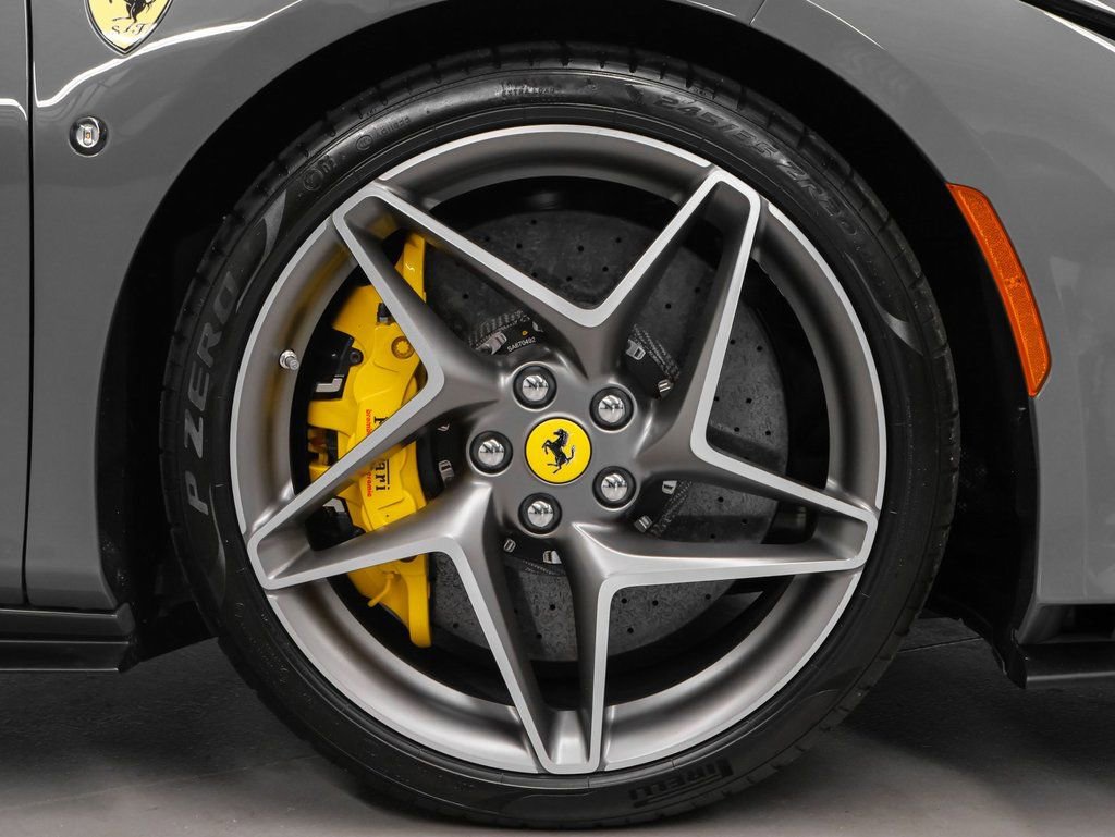 Used 2022 Ferrari F8 Tributo image 7