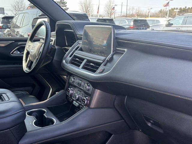 Used 2024 GMC Yukon XL AT4 w/ AT4 Premium Plus Package image 15