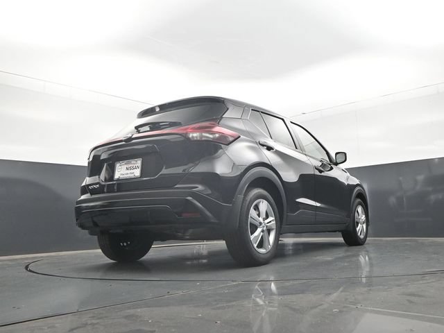 Used 2025 Nissan Kicks Play S FWD image 30