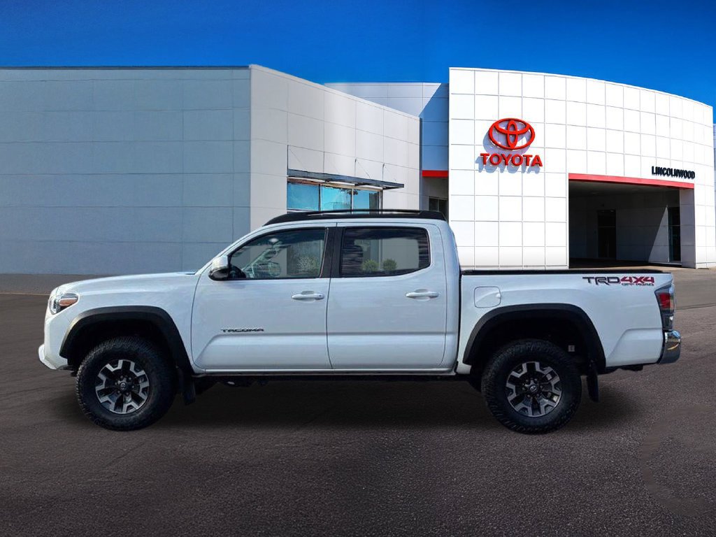 Used 2022 Toyota Tacoma TRD Off-Road AWD/4WD image 13