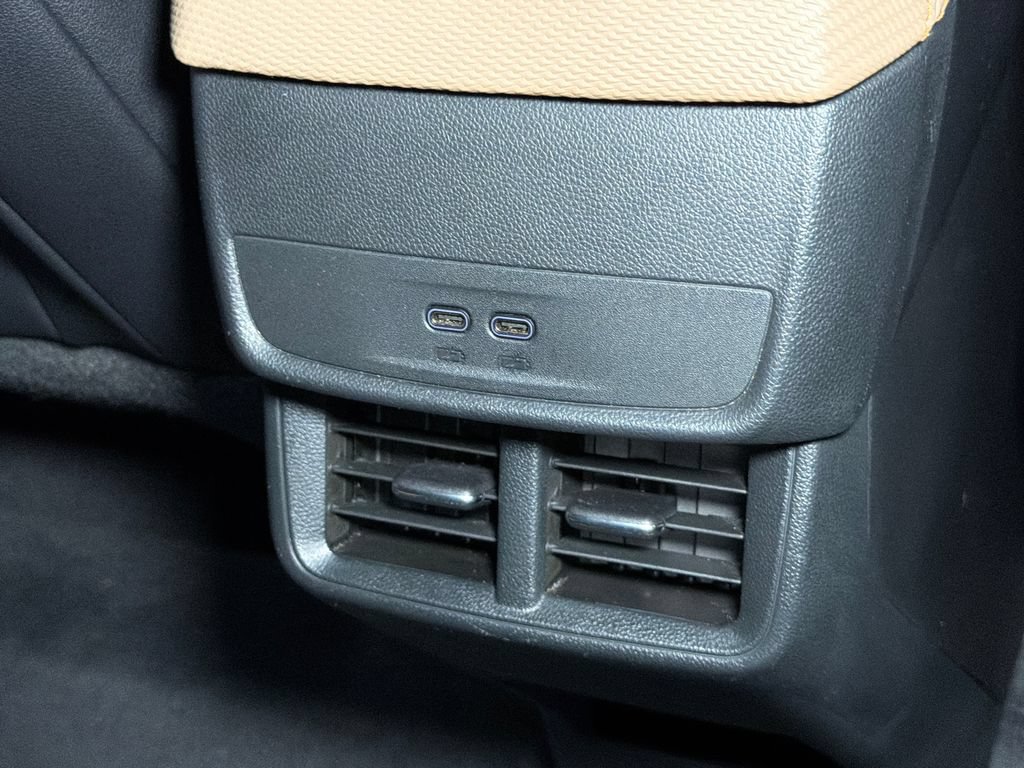 Used 2025 Chevrolet Equinox ACTIV FWD image 17