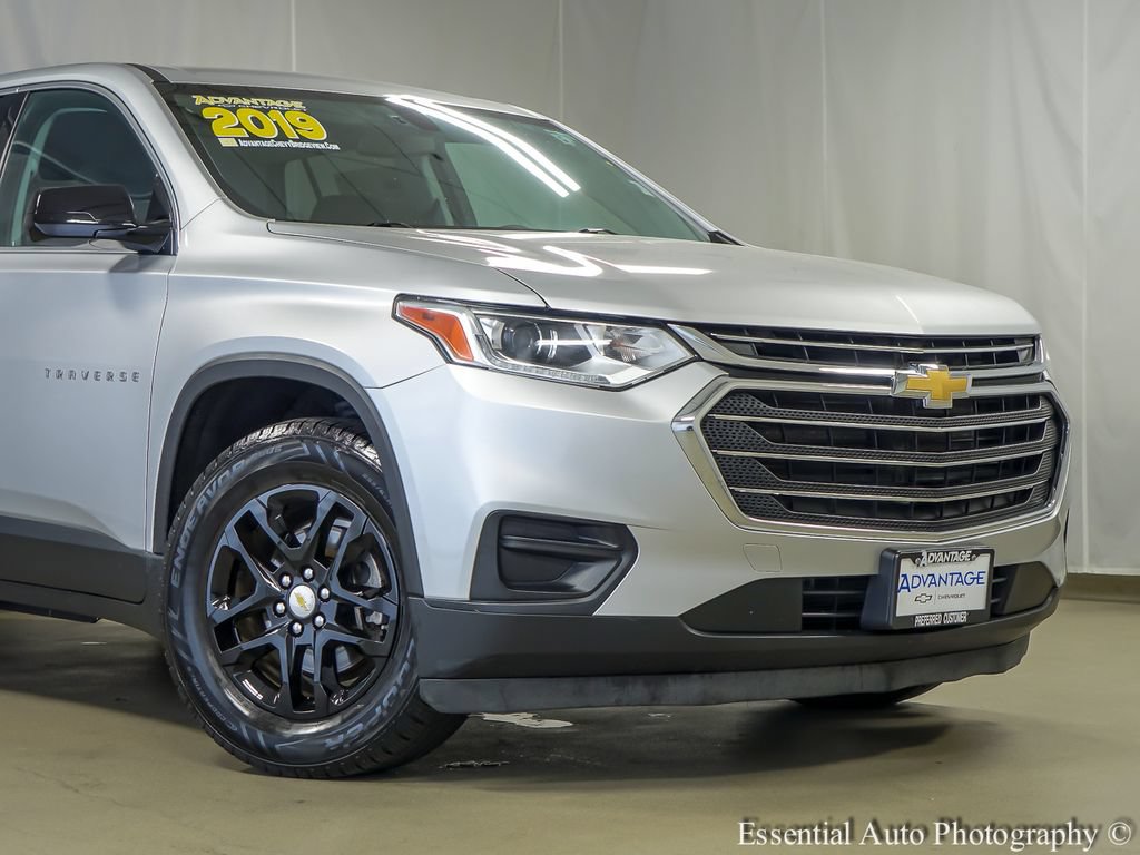 Used 2019 Chevrolet Traverse LS AWD/4WD video 3