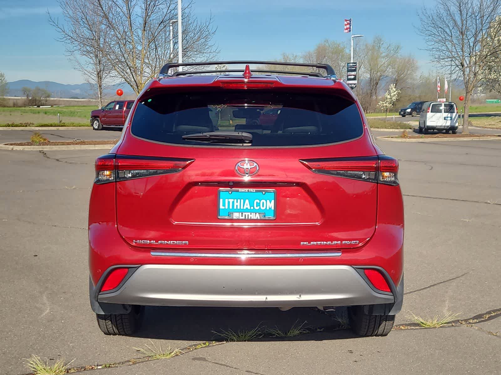 Used 2022 Toyota Highlander Platinum AWD/4WD image 13