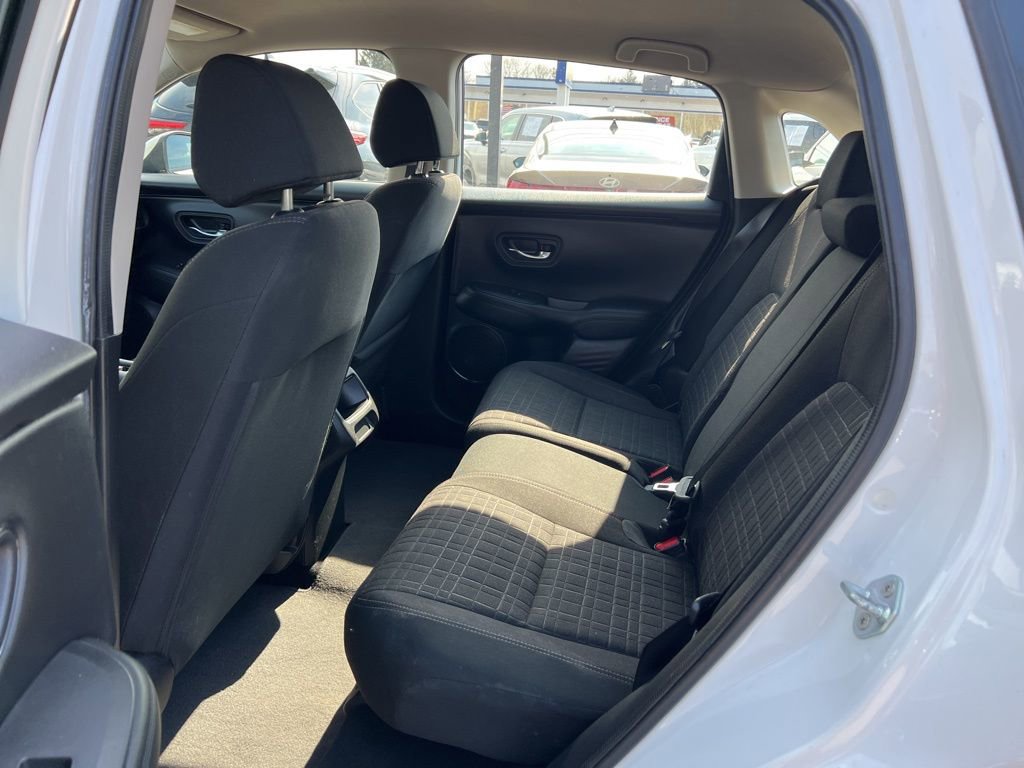 Used 2023 Honda HR-V LX image 22