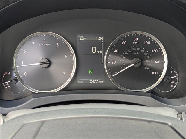 Used 2025 Lexus IS 350 F Sport RWD image 11