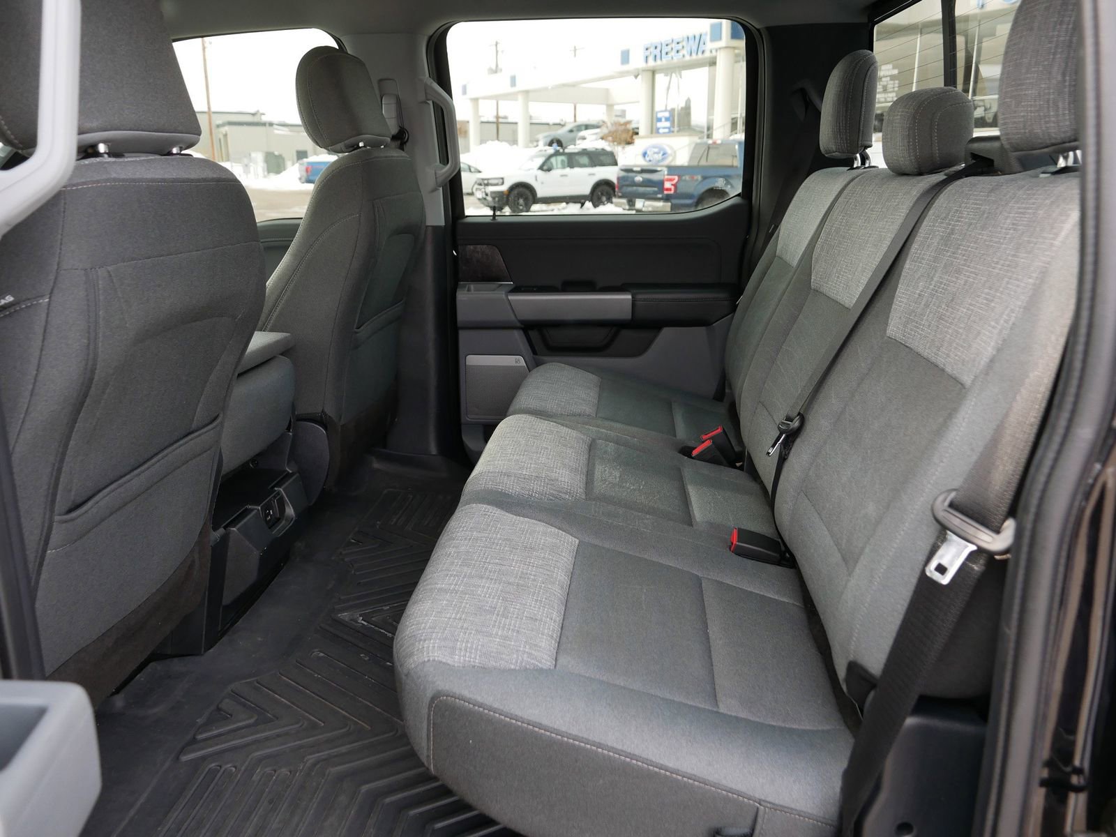 Certified 2021 Ford F150 XLT w/ Equipment Group 302A High image 20