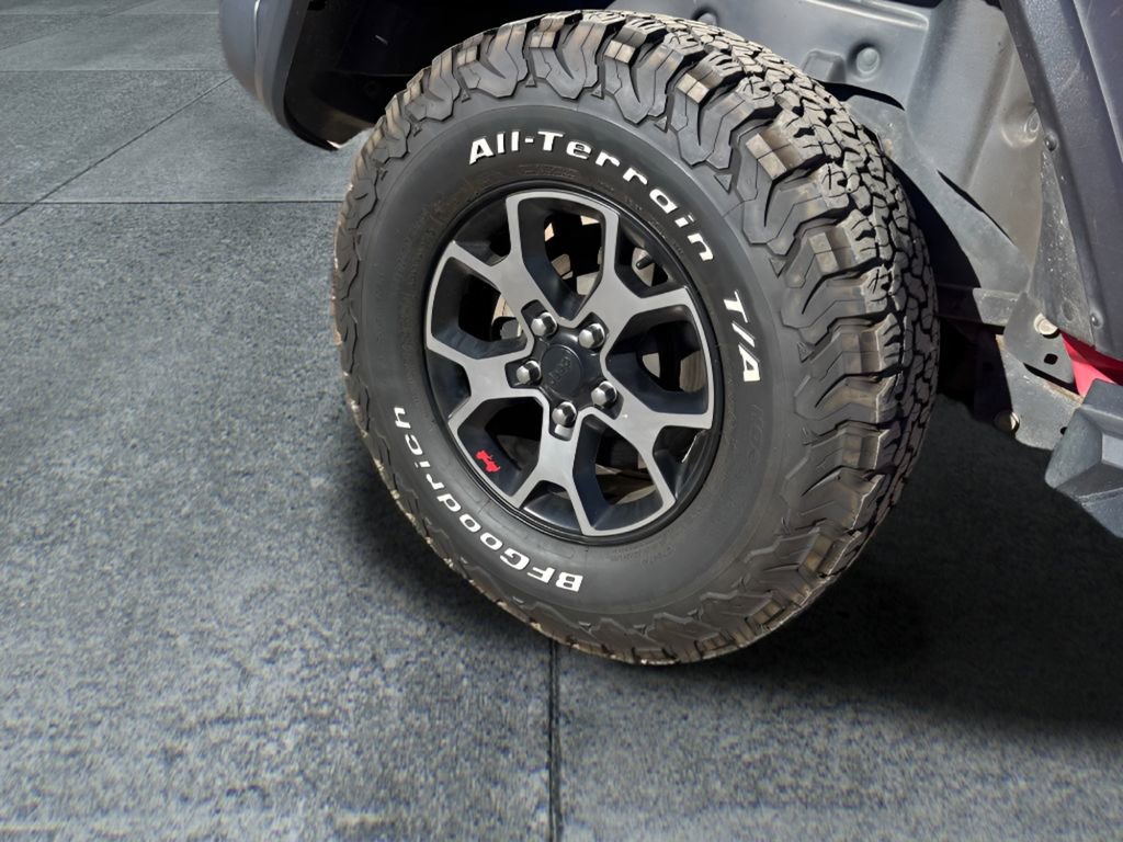 Used 2018 Jeep Wrangler Unlimited Rubicon AWD/4WD image 9