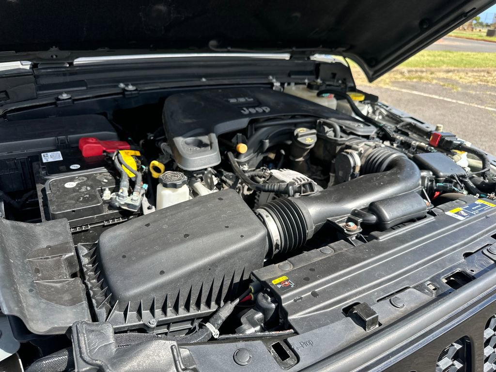 Used 2021 Jeep Gladiator Sport AWD/4WD image 22