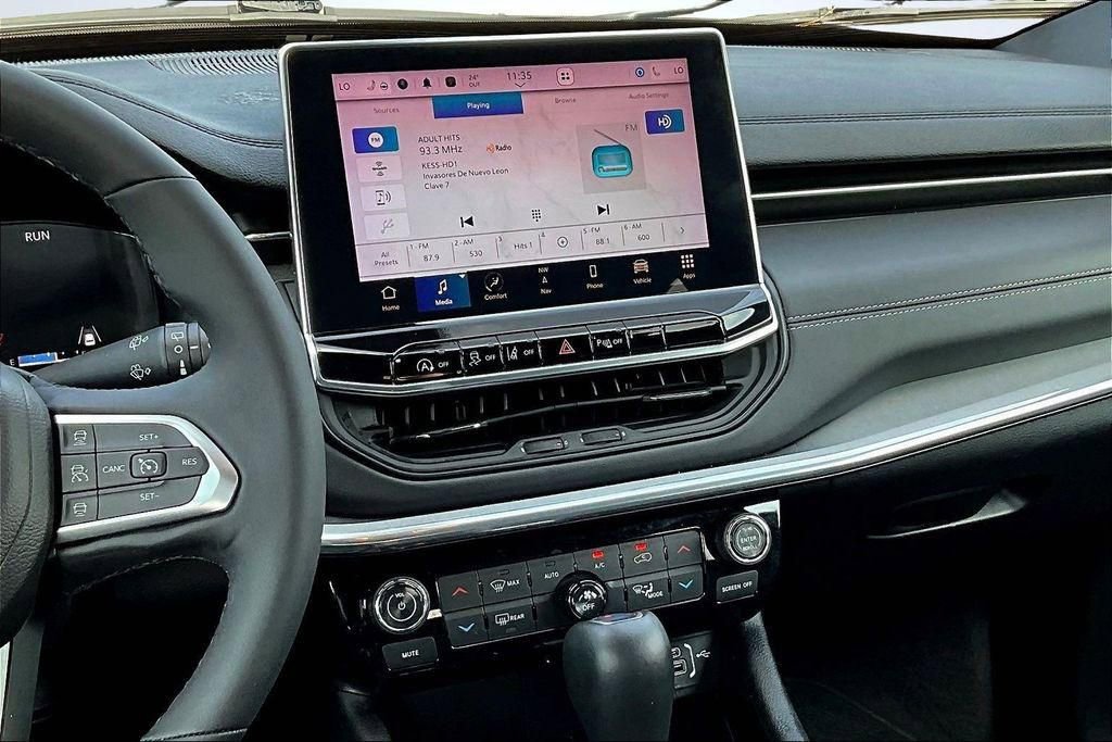 Used 2023 Jeep Compass High Altitude image 6