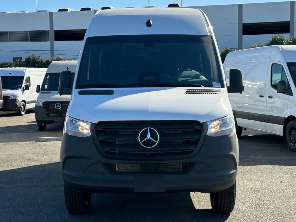New 2025 Mercedes-Benz Sprinter 2500 image 3