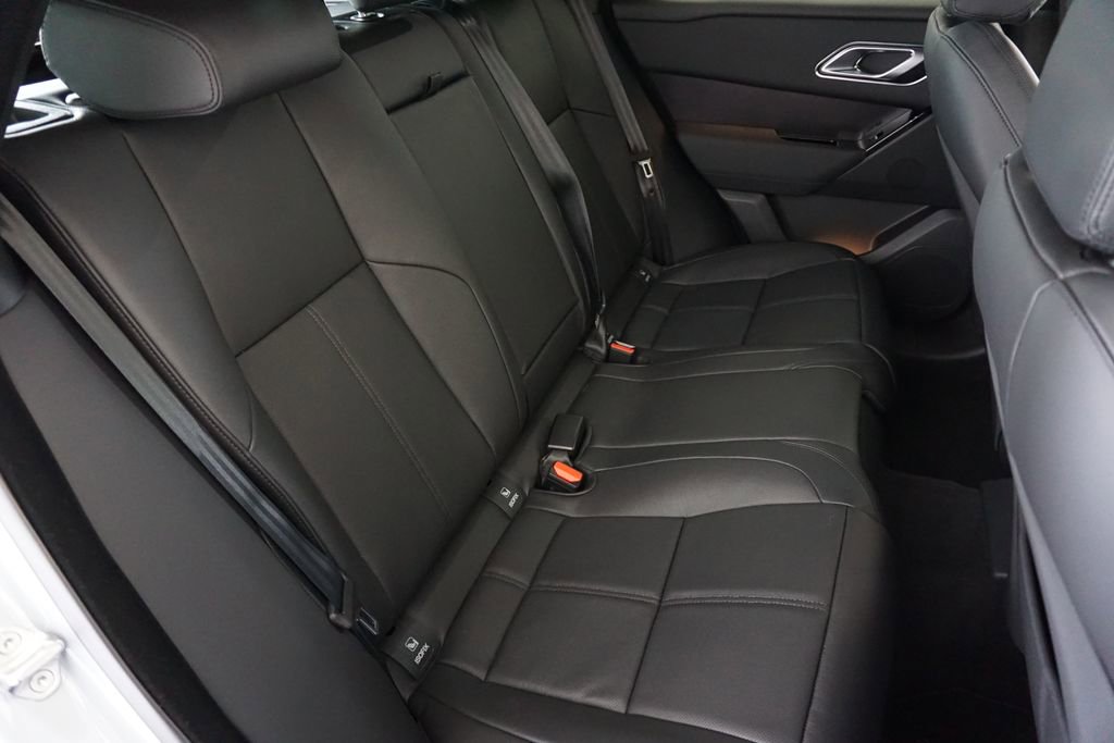 New 2026 Land Rover Range Rover Velar Dynamic SE image 27