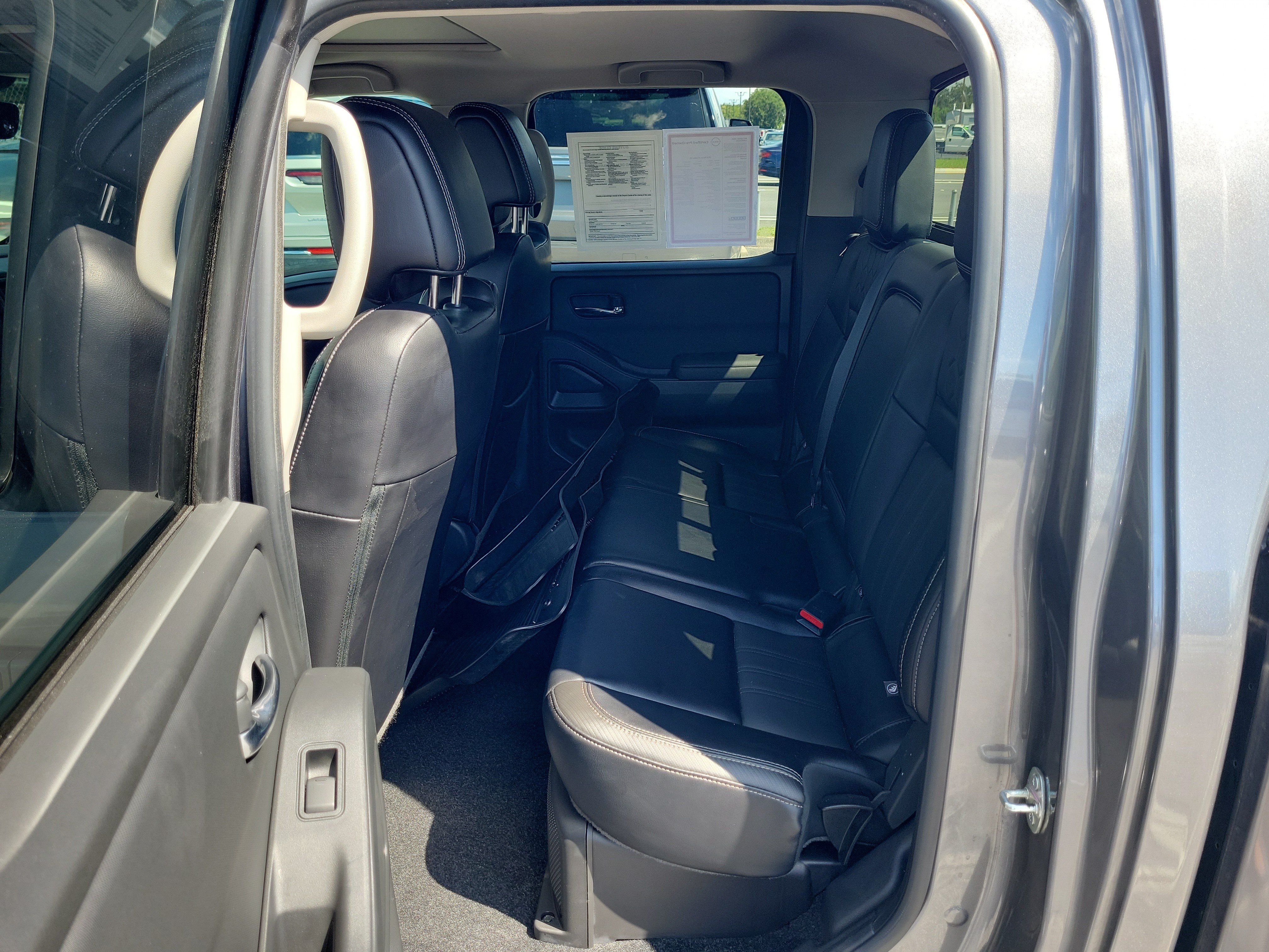 Certified 2024 Nissan Frontier SL w/ Technology Package AWD/4WD image 14