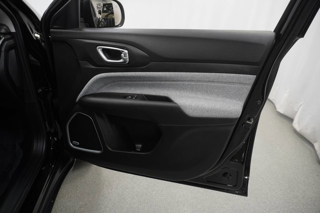 Certified 2022 Jeep Compass Latitude w/ Sun and Sound Group image 45