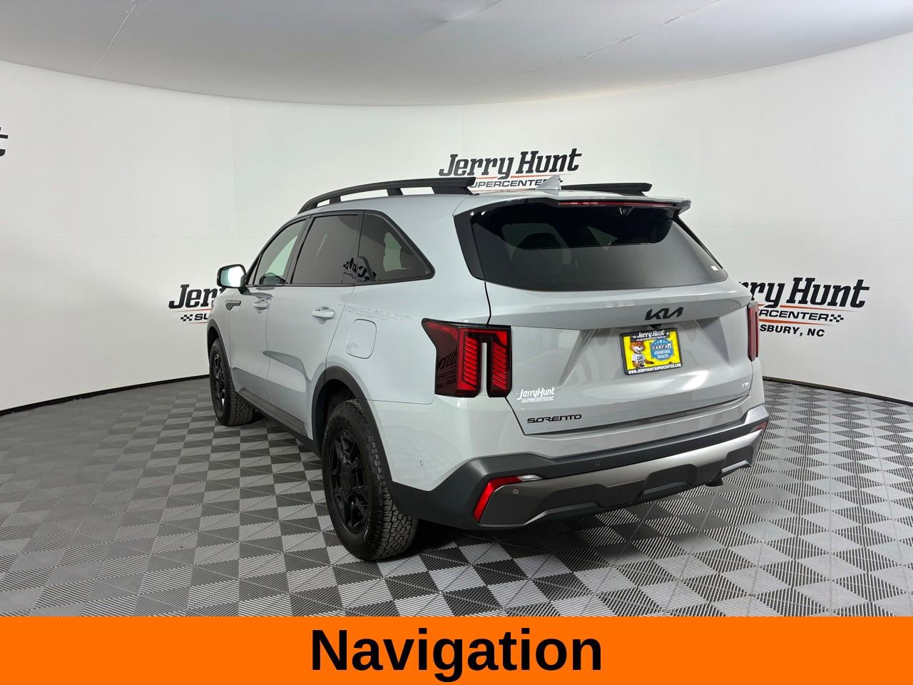 Used 2025 Kia Sorento SX Prestige image 9