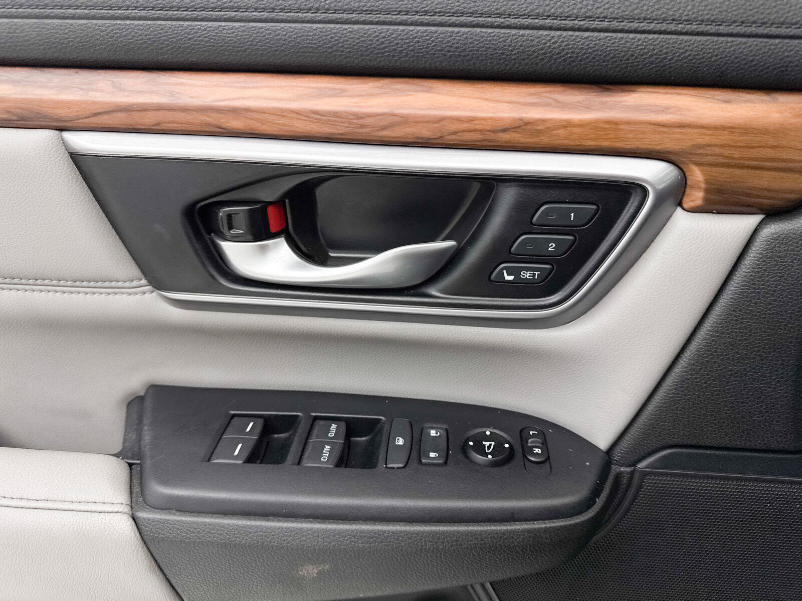 Used 2019 Honda CR-V EX-L image 24