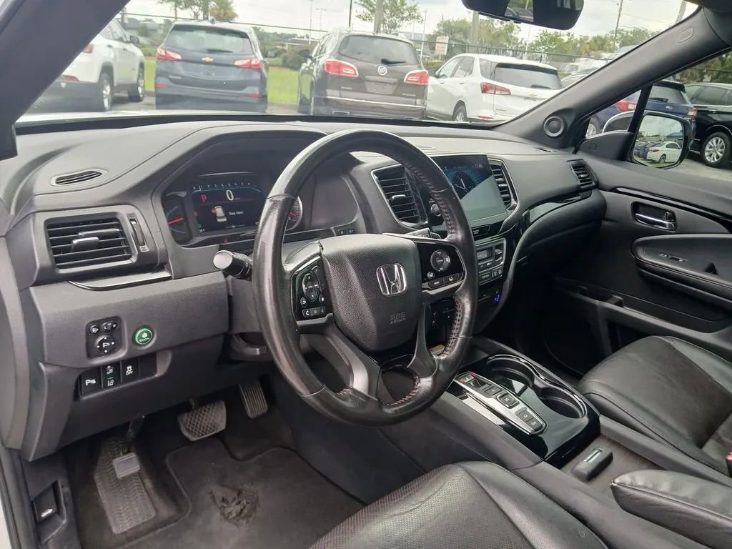 Used 2022 Honda Pilot Black Edition image 6