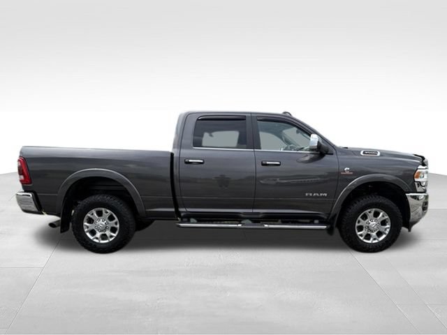 Used 2022 RAM 3500 Laramie w/ Chrome Appearance Group AWD/4WD image 19