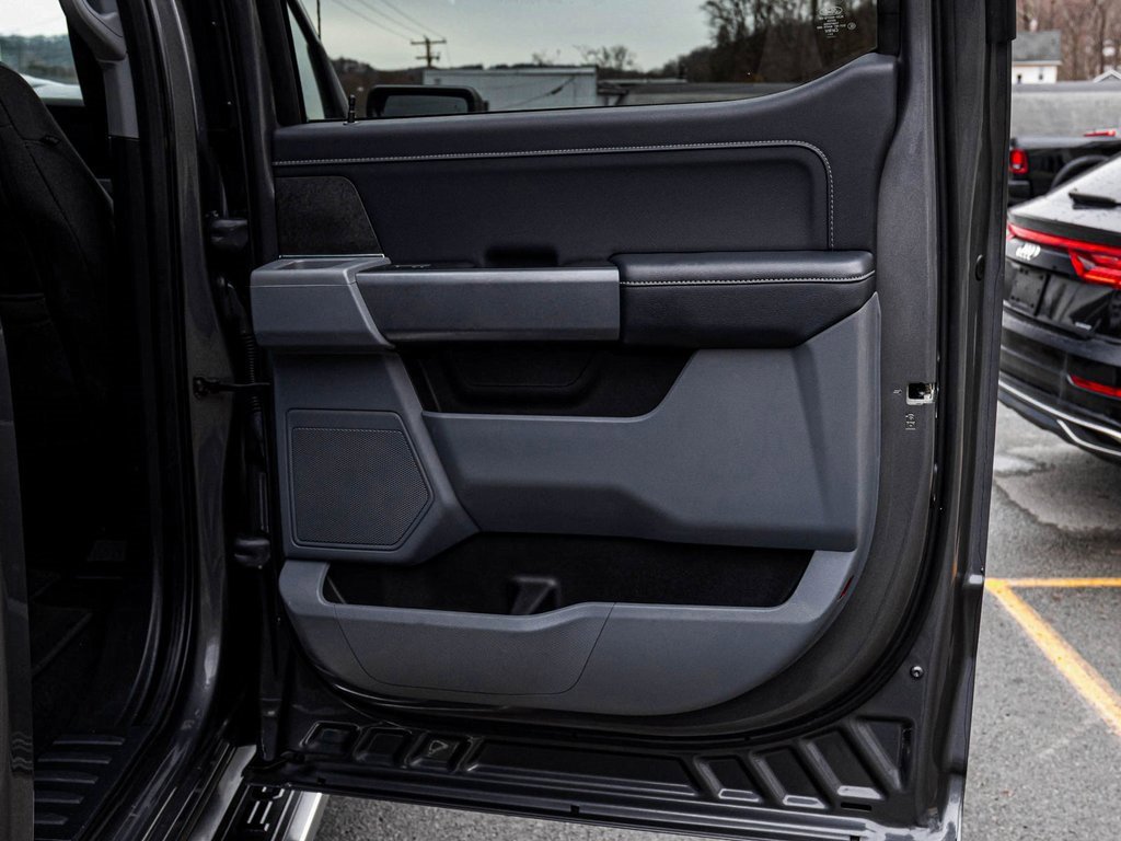 Used 2024 Ford F150 XLT image 15