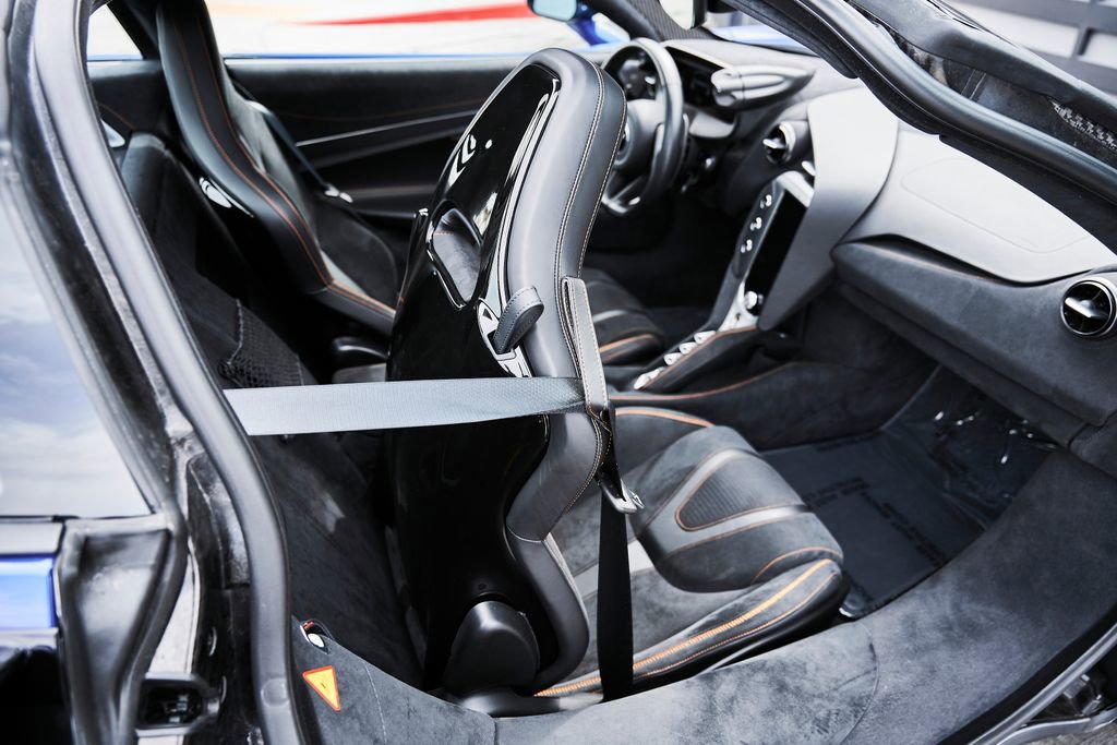 Used 2024 McLaren 750S image 41