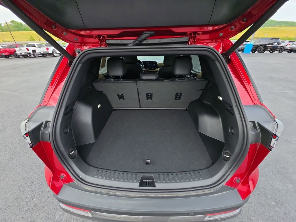 Used 2026 Chevrolet Equinox ACTIV AWD/4WD image 23