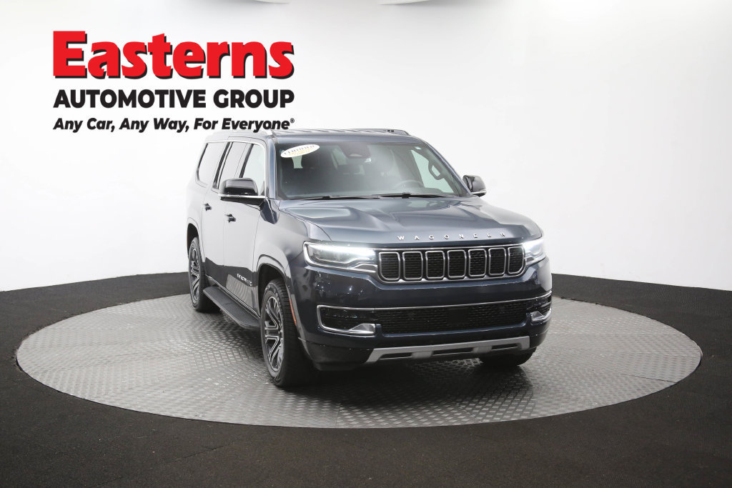 Used 2024 Jeep Wagoneer L Series II w/ Flexible Seating Group RWD image 59
