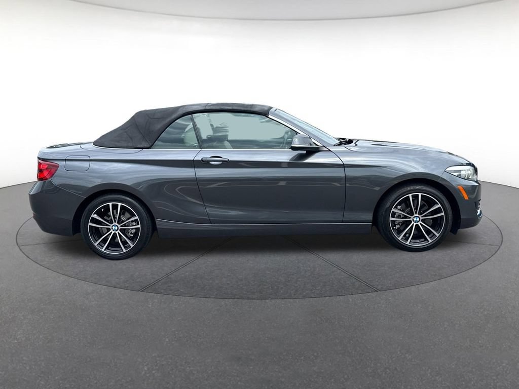Used 2020 BMW 230i Convertible w/ Convenience Package RWD image 7