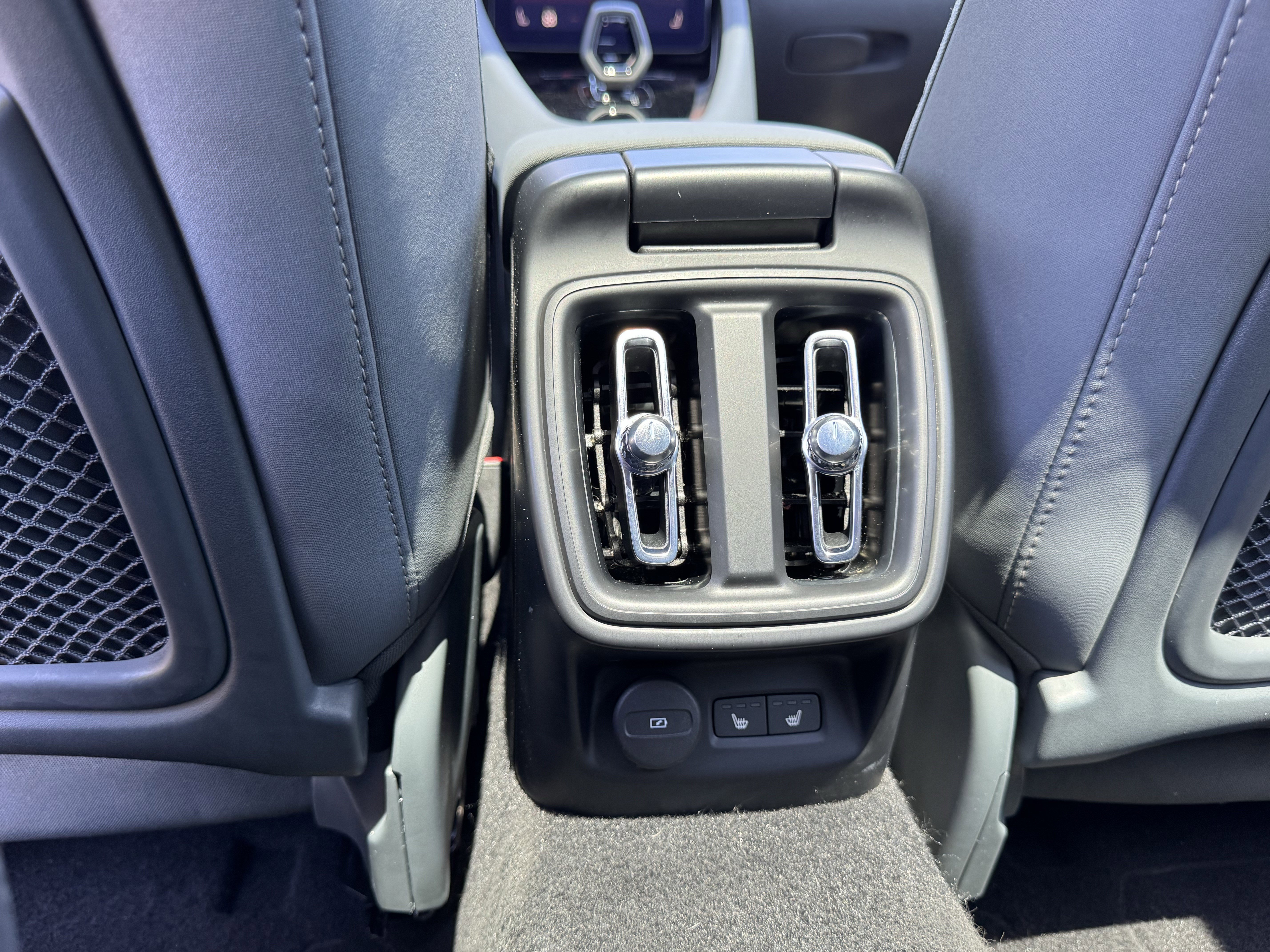 Used 2023 Polestar Polestar 2 image 35