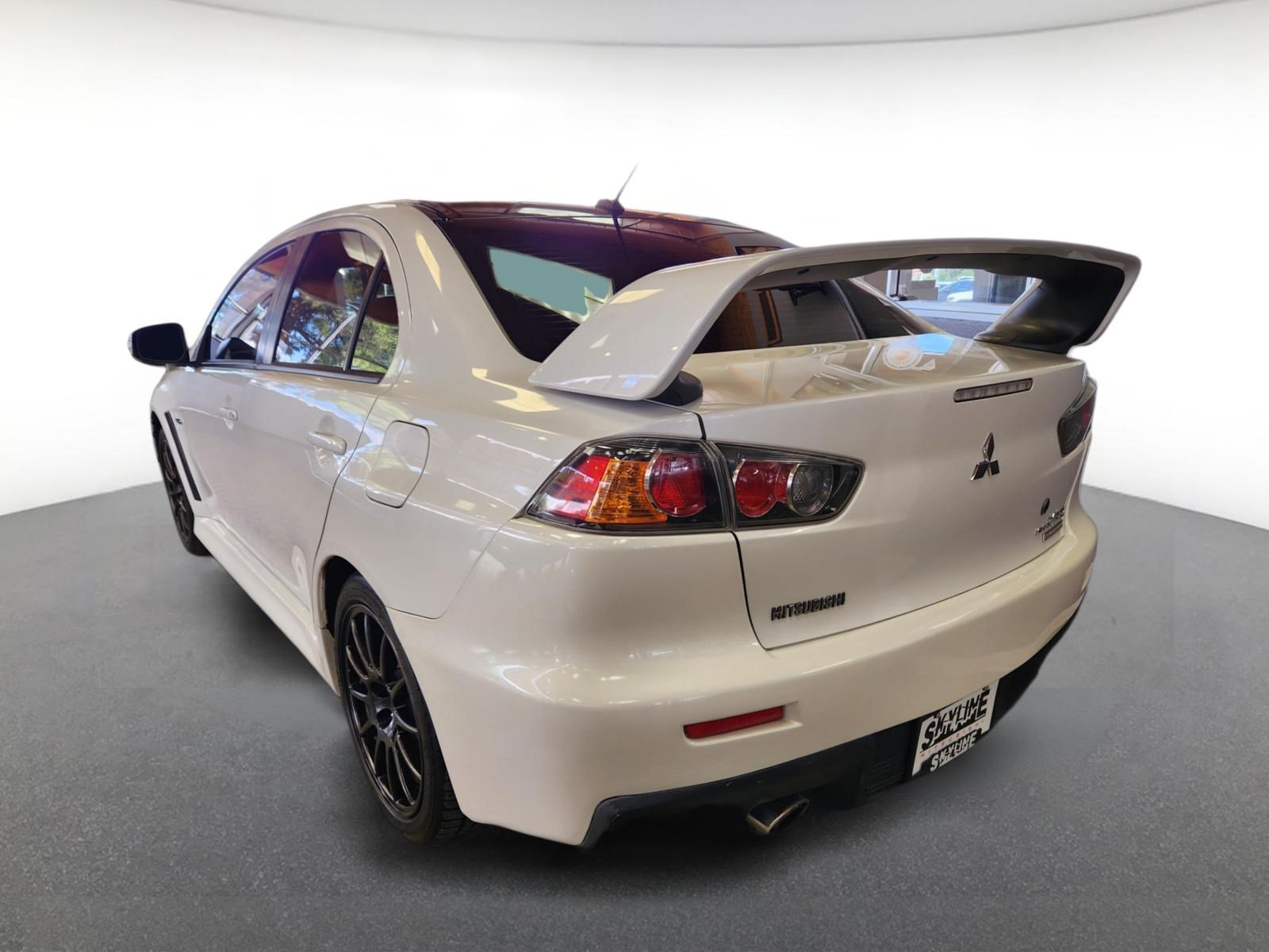 Used 2015 Mitsubishi Lancer Evolution Final Edition AWD/4WD image 4