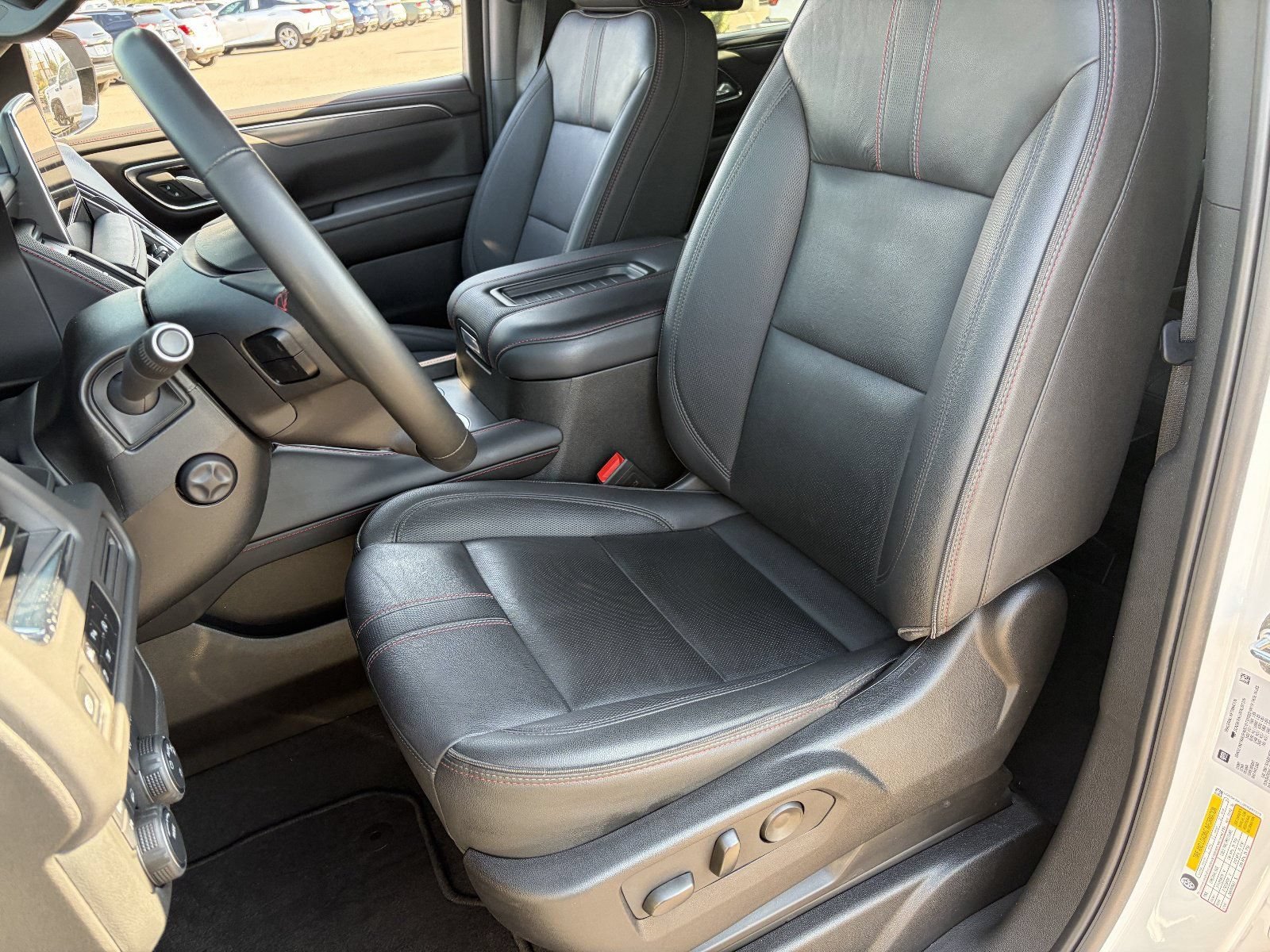 Used 2024 Chevrolet Tahoe RST w/ RST Performance Edition AWD/4WD image 21