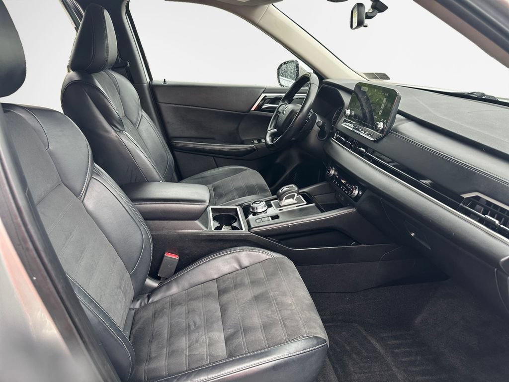Used 2022 Mitsubishi Outlander SE AWD/4WD image 26