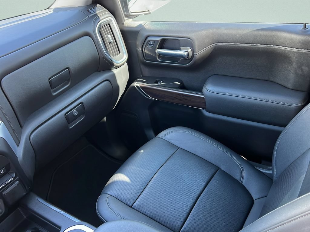 Used 2021 GMC Sierra 1500 SLT w/ SLT Premium Package AWD/4WD image 13