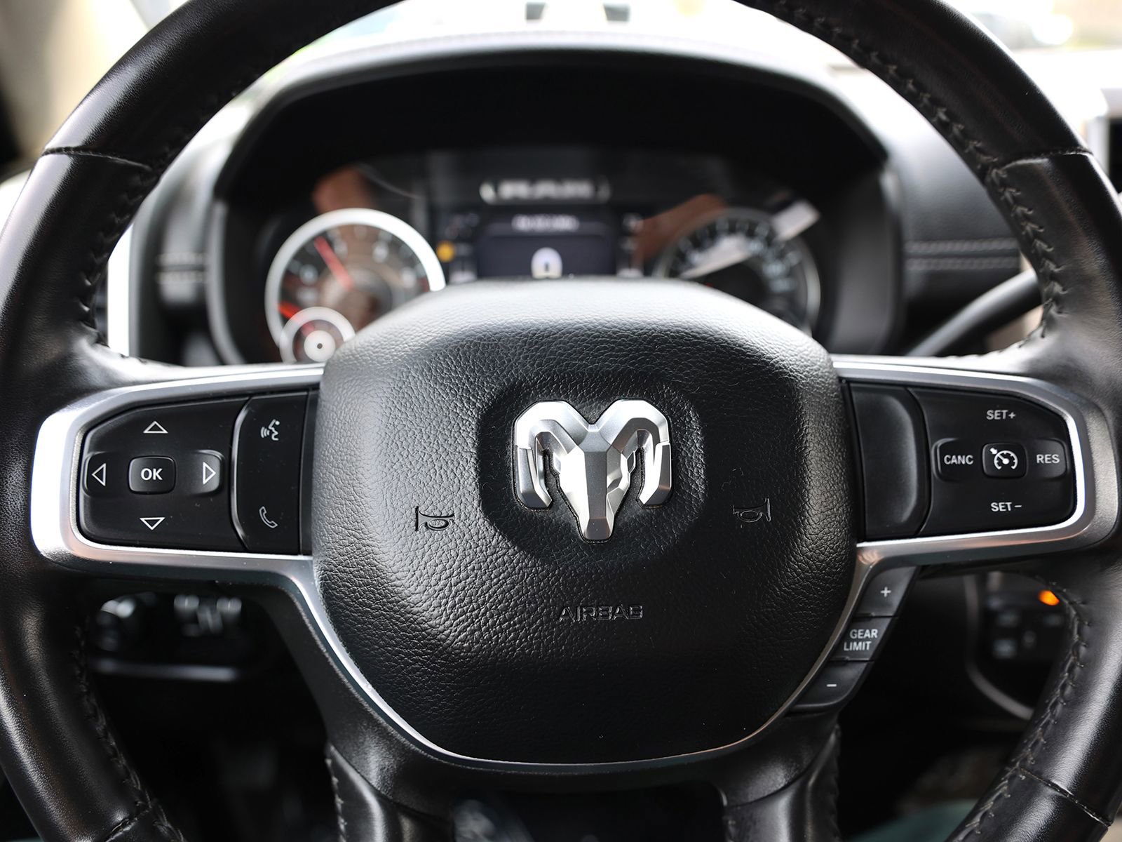 Used 2024 RAM 2500 Laramie image 40