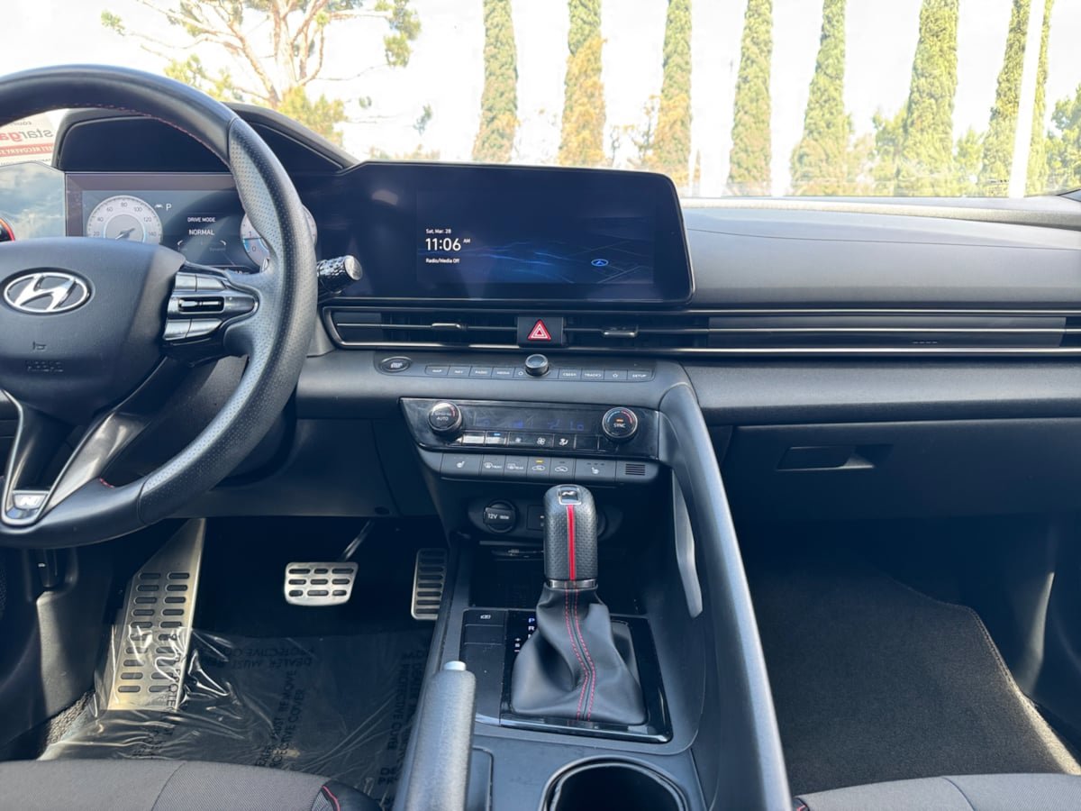 Used 2023 Hyundai Elantra N Line FWD image 15
