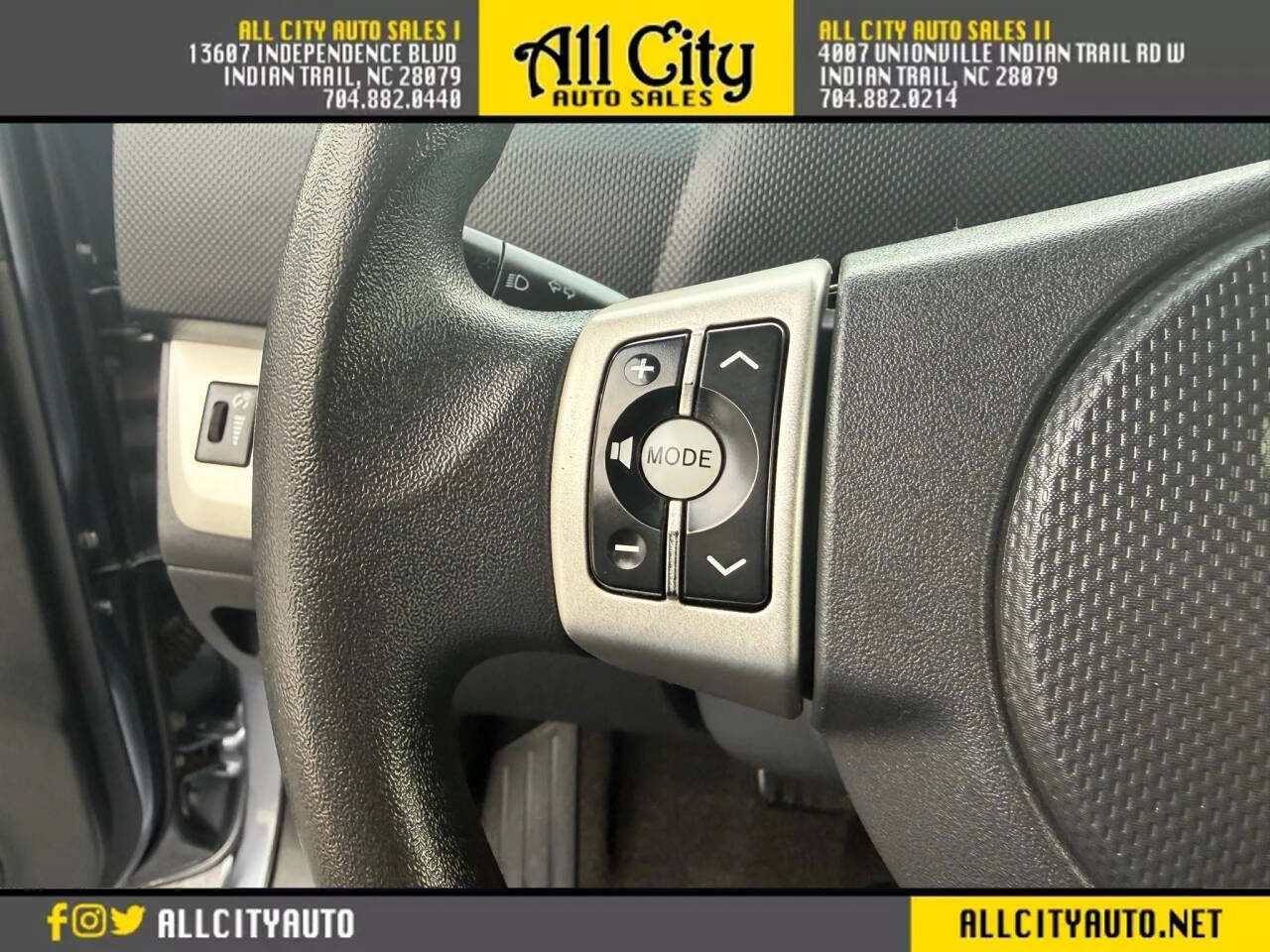 Used 2010 Scion xB image 19