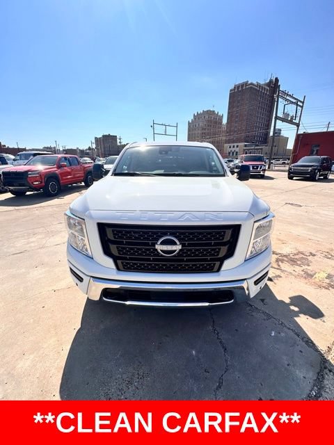 Certified 2024 Nissan Titan SV w/ SV Convenience Package RWD image 2