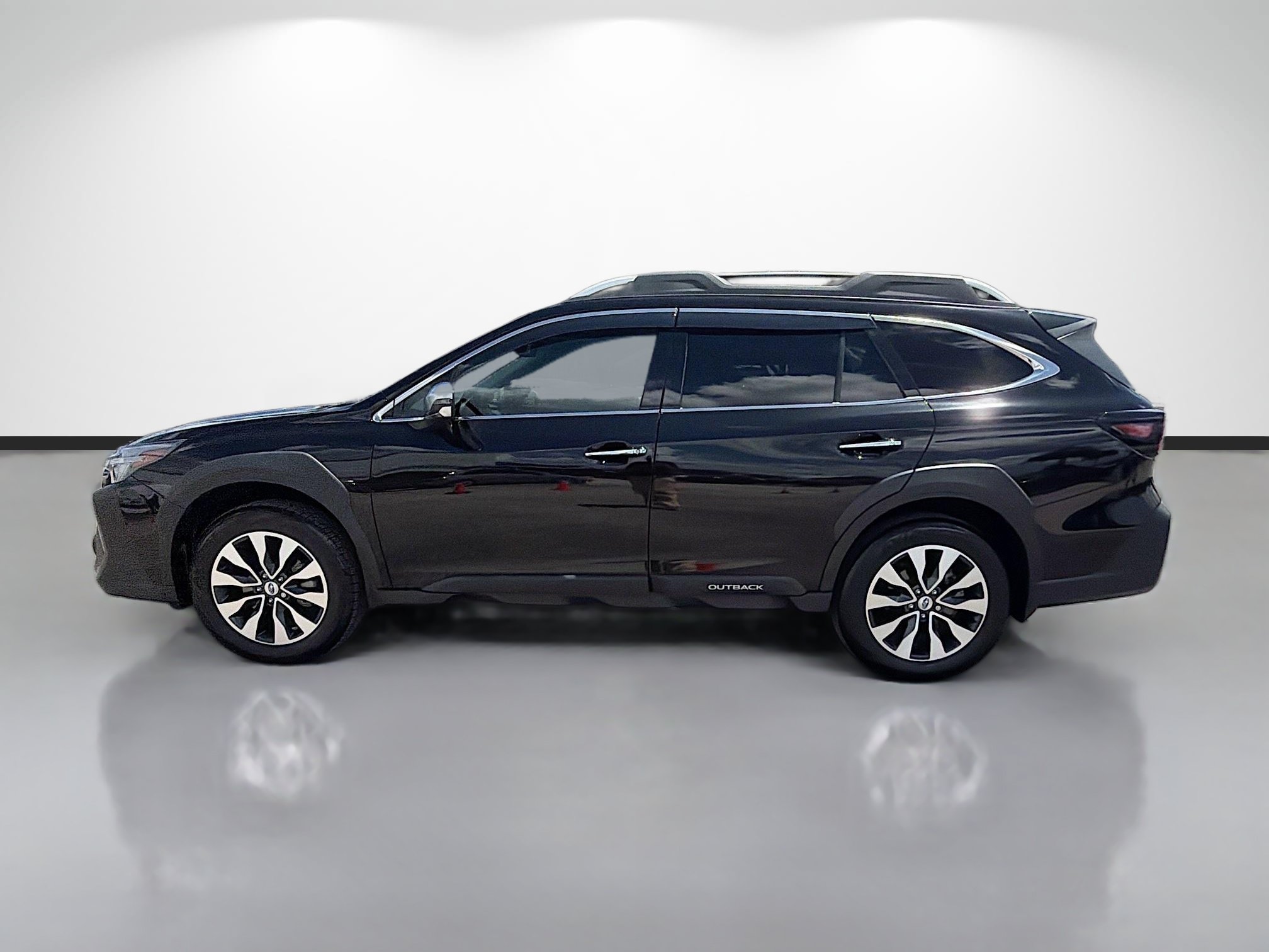 Used 2024 Subaru Outback Touring w/ Popular Package #2 AWD/4WD image 6