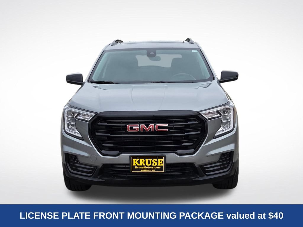 Used 2023 GMC Terrain SLE w/ Driver Convenience Package AWD/4WD image 11