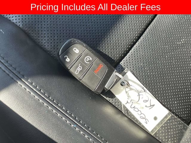 Used 2019 Jeep Grand Cherokee Limited w/ Luxury Group II AWD/4WD image 38