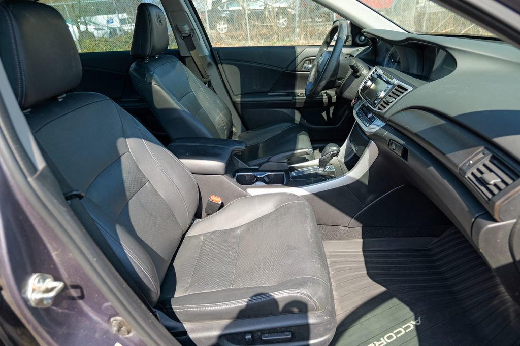 Used 2014 Honda Accord EX-L image 35