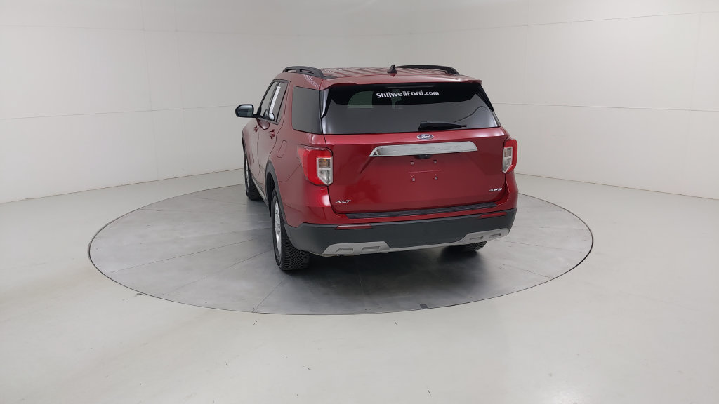 Certified 2022 Ford Explorer XLT w/ Equipment Group 202A AWD/4WD image 16