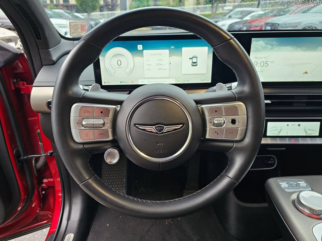 Certified 2023 Genesis GV60 Advanced AWD/4WD image 11