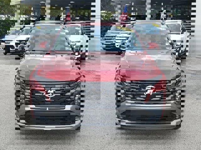 Used 2025 Hyundai Tucson SEL image 2