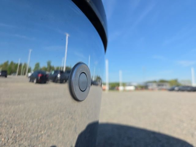 Used 2016 RAM 1500 Big Horn image 16