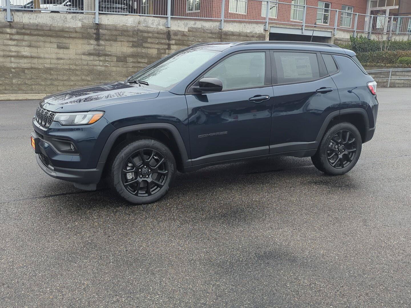 New 2026 Jeep Compass Latitude AWD/4WD image 3