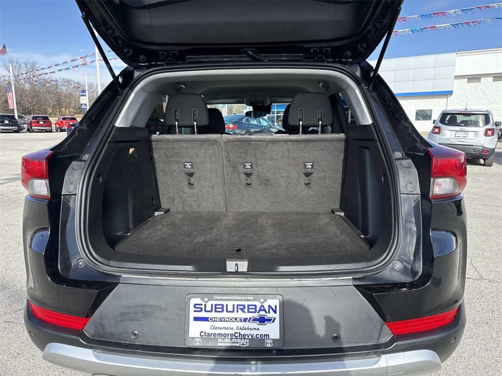 Used 2022 Chevrolet TrailBlazer LT w/ Confidence II Package image 6