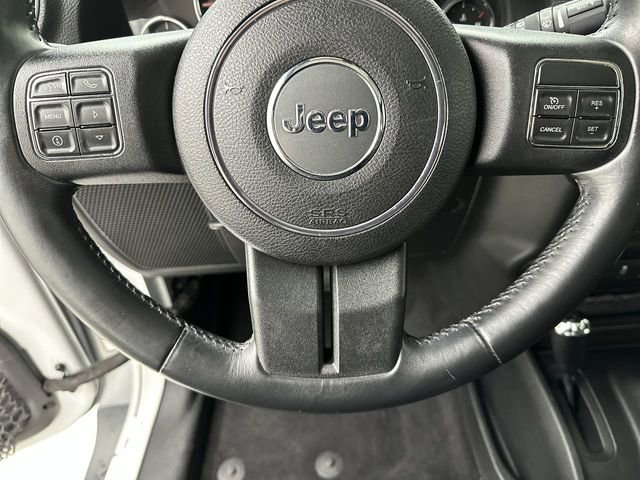 Used 2014 Jeep Wrangler Sahara w/ Connectivity Group image 15