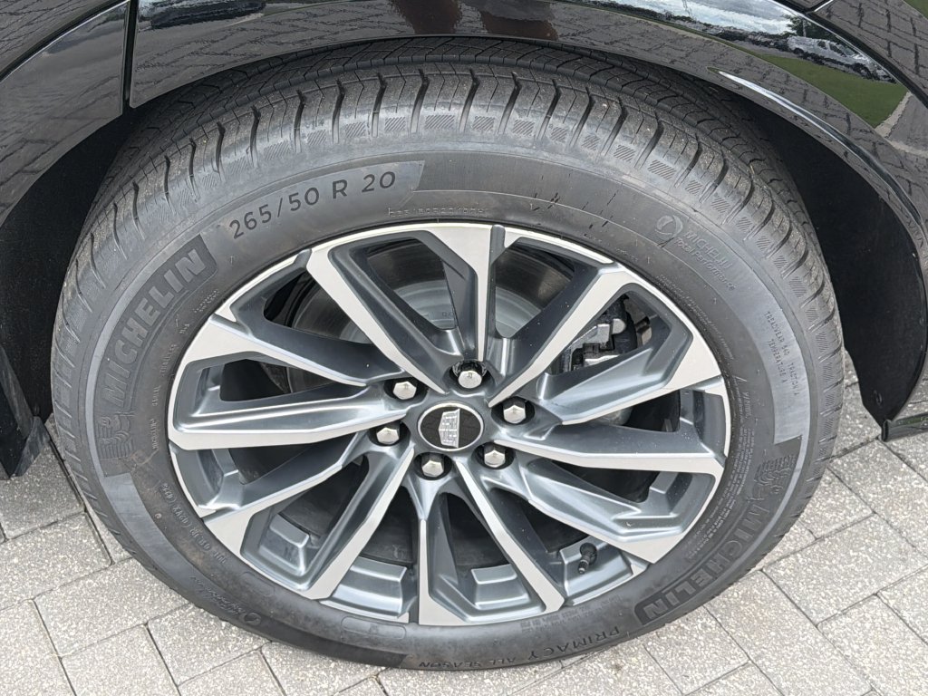 New 2026 Cadillac Lyriq Premium Sport AWD/4WD image 15